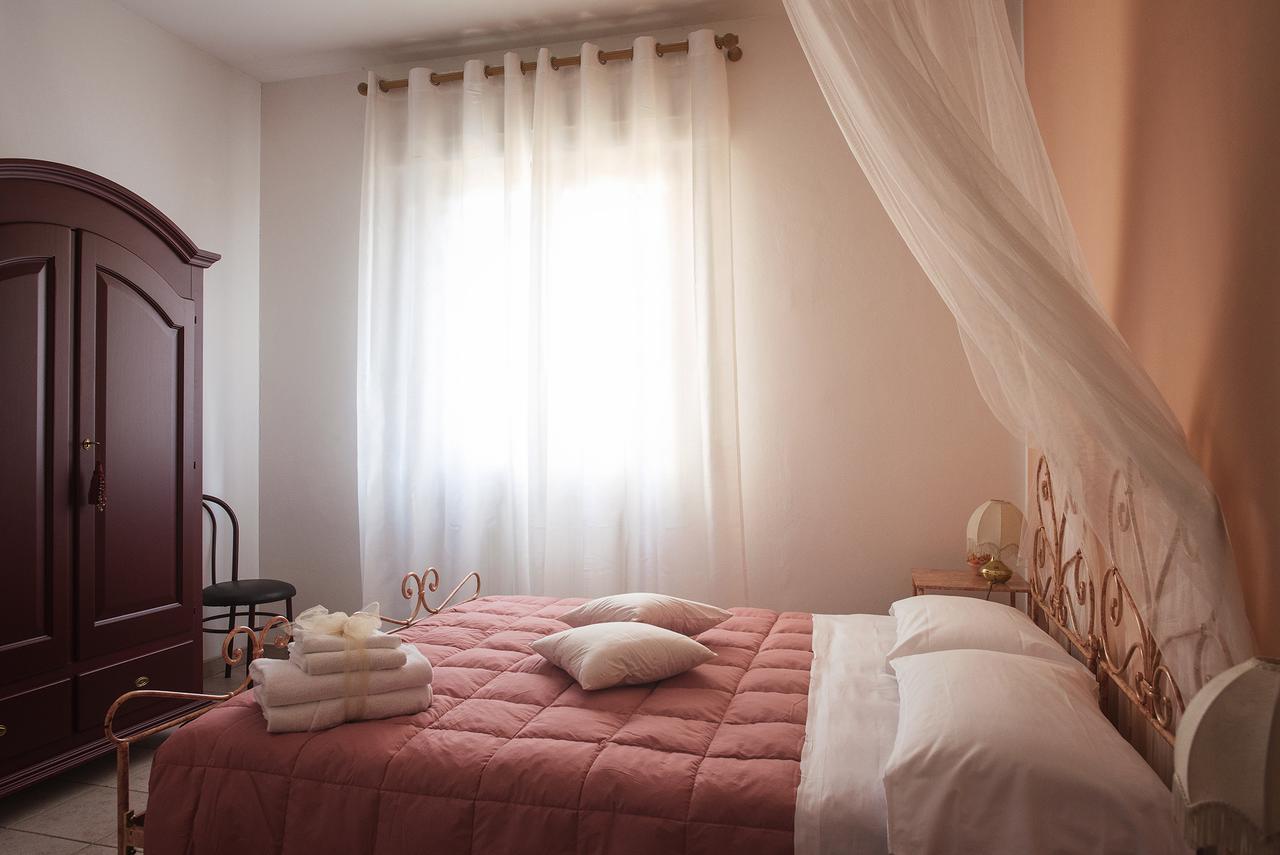 Albergo La Bussola أبّادييا سان سالفاتور المظهر الخارجي الصورة